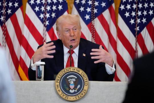 特朗普威胁对八个欧洲国家加征关税 美股期货走低