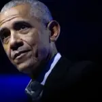 巴拉克·奥巴马回应白宫记者晚宴枪击事件，呼吁美国人拒绝暴力