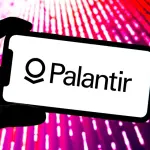 工党与自民党议员呼吁终止Palantir 3.3亿英镑NHS合同，政府称不认同其政治立场