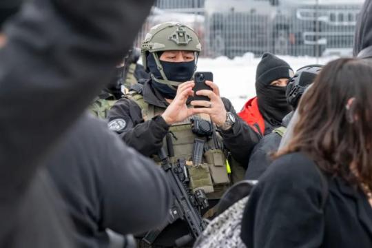 特朗普政府驱逐行动背后的监控技术全景