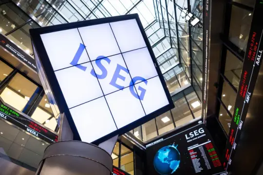 激进投资者艾略特增持伦敦证券交易所集团股份并与公司接触