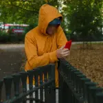 英国未成年人报告网络性勒索尝试数量创新高