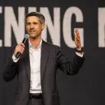 加州科技亿万富翁加大政治投入，州长竞选与“亿万富翁税”成资金焦点