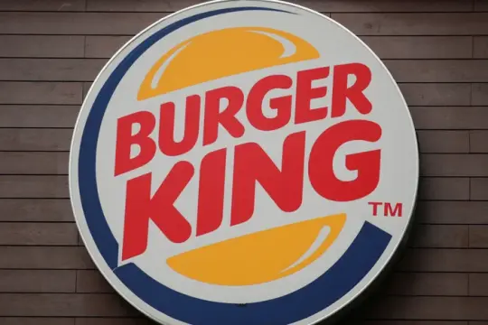 汉堡王在美试点AI语音助手BK Assistant，称用于提升服务与运营支持