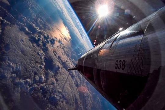 SpaceX收购xAI：马斯克打造AI、火箭、卫星通信与移动通信一体化技术平台