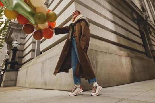 股价承压与门店收缩之下：Allbirds押注时尚与女性客群