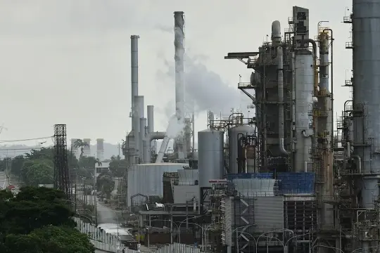 特朗普拟推动美国企业重振委内瑞拉石油业 产量恢复前景与法律障碍并存