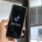 TikTok称美国服务异常源于数据中心电力故障，否认压制政治敏感内容