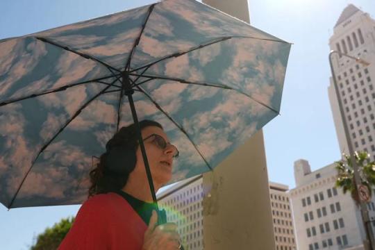 美国多地将遭遇极端天气：高温、暴雪与极地涡旋同现