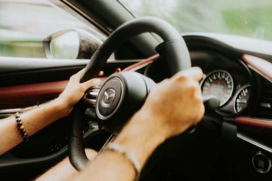 研究称多数车型自适应巡航或未达昆士兰“两秒安全车距”标准