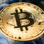 比特币与XRP大幅回调 特朗普关税言论引发市场波动