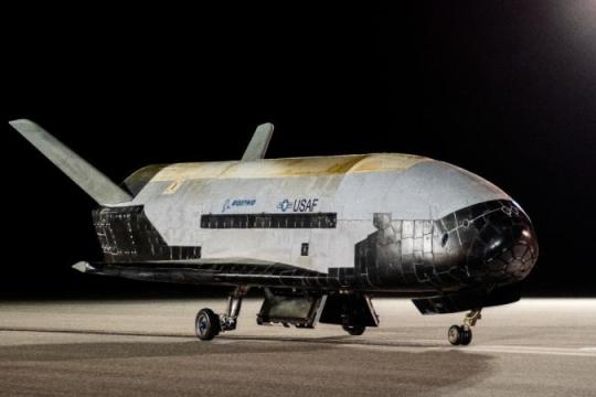 美国X-37B太空飞机启动第八次任务 太空军披露将测试量子导航等技术