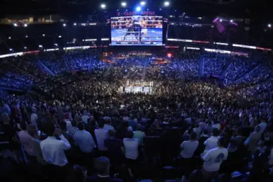 强力出击！弗洛伊德·梅威瑟起诉Showtime索赔3.4亿美元，拳击手指控频道、高管及前助理“精心策划的财务欺诈”