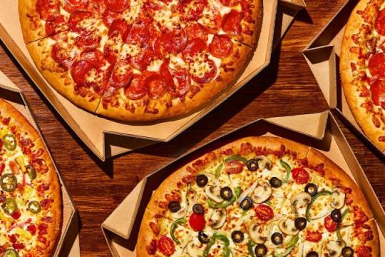 必胜客在美招聘“饼底鉴赏师”：一年免费披萨，薪酬3.141592万美元