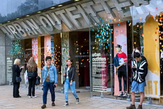 Urban Outfitters、Dreams及皇家公园咖啡馆运营商因使用Temper招工遭工会批评