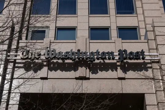 《华盛顿邮报》出版人威尔·刘易斯在裁员争议后宣布辞职