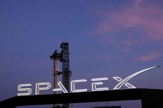 SpaceX拟以600亿美元收购AI编码初创公司Cursor，力争超越Anthropic与OpenAI