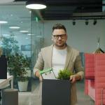 科技公司把裁员怪在AI头上？数据揭示另一面