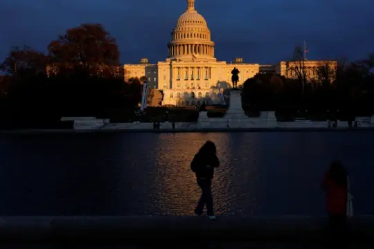 华盛顿特区高学历求职者难觅岗位 失业率升至2015年以来高位
