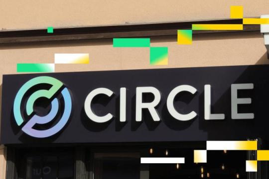 Compass Point上调Circle评级至中性并下调目标价，称其更像加密市场代理标的