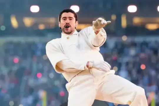 我在看台上观看了Bad Bunny的超级碗中场秀，感受如何