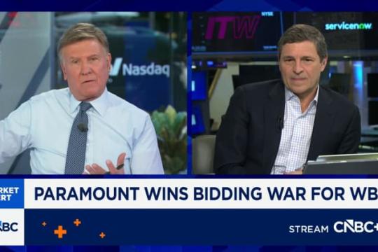 分析人士称华纳兄弟探索与派拉蒙交易监管障碍或低于Netflix方案