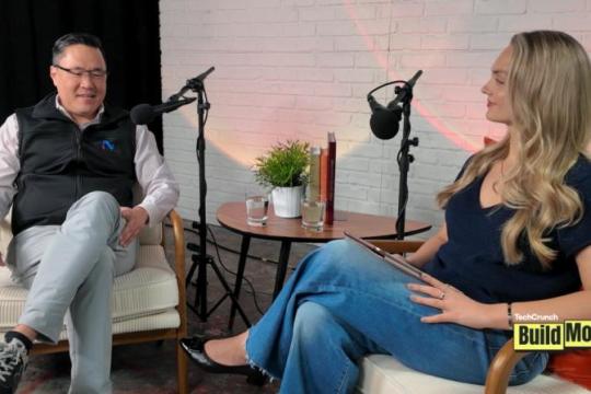 千余次客户通话背后的企业级AI创业路径：Narada的迭代与扩张