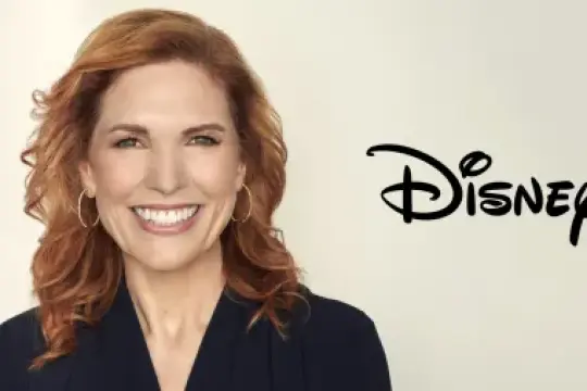 迪士尼发言人克里斯蒂娜·谢克离职，正值乔什·达马罗接任CEO之日