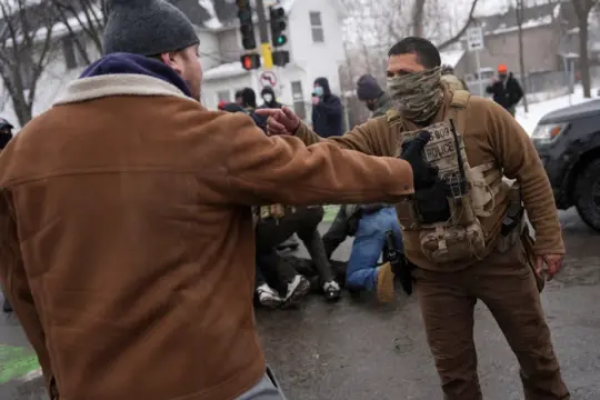 明尼苏达工会与社区团体施压企业就ICE执法行动表态