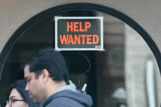 美国12月职位空缺降至2020年以来最低水平