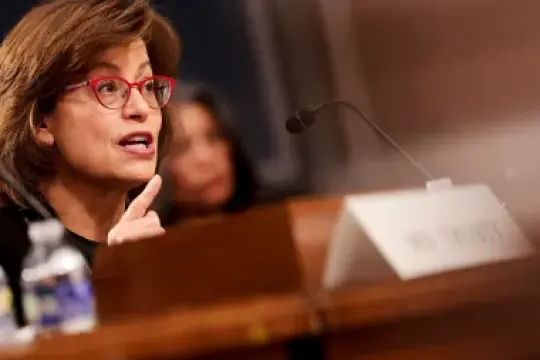 委员警告迪士尼CEO乔什·达马罗：联邦通信委员会已被用作针对ABC的武器，“程序即惩罚”