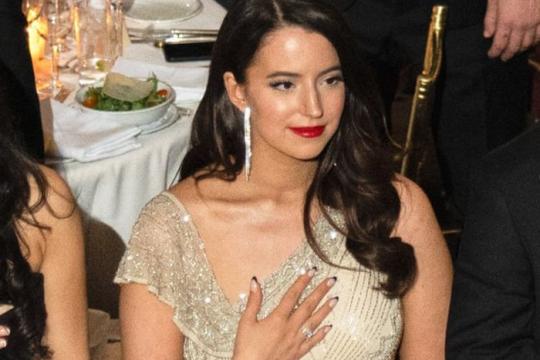 马斯克一子之母称遭Grok生成虚假性化图像“震惊”，已向X举报并考虑法律行动