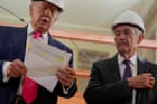 特朗普罕见视察美联储总部翻修工程，与鲍威尔就成本问题公开交锋