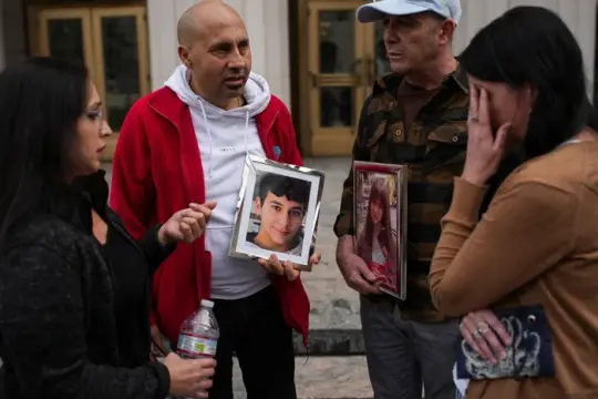 Instagram首席执行官在洛杉矶审判中否认“社交媒体成瘾”指控