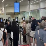 航空公司与机场呼吁暑期高峰暂停欧盟新边境生物识别系统：排队最长五小时、航班空座率或达一半
