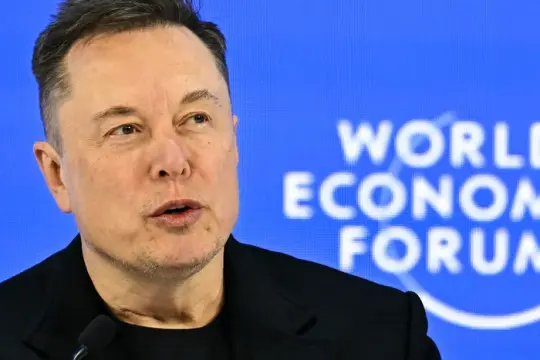 《卫报》称马斯克1月多次发布涉种族与移民内容 专家指与白人至上主义叙事相近