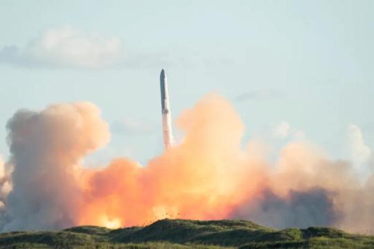 SpaceX被曝秘密递交IPO文件 轨道数据中心构想引发关注
