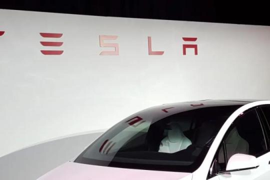 特斯拉停产Model S与Model X 押注Cybercab与Optimus机器人