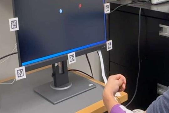 让神经接口学会“配合你”：博弈论助力可穿戴与植入设备自适应升级