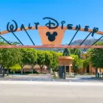 迪士尼聘请摩根士丹利分析师本杰明·斯温伯恩担任投资者关系负责人