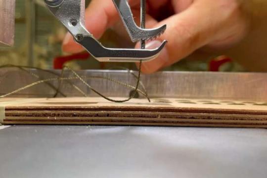 用工业缝线为木材“加筋”加固