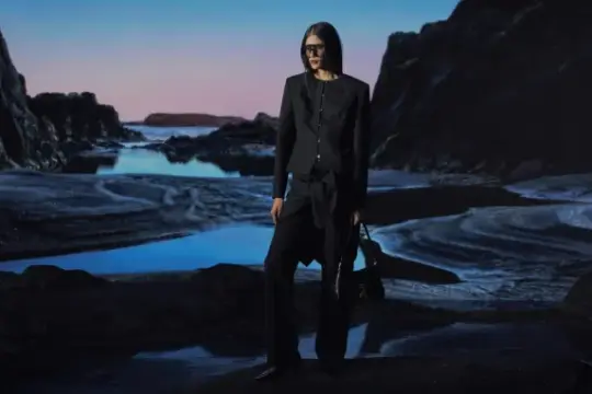 设计师凯特·巴顿携手IBM与Fiducia AI在纽约时装周展示多语言AI试衣体验