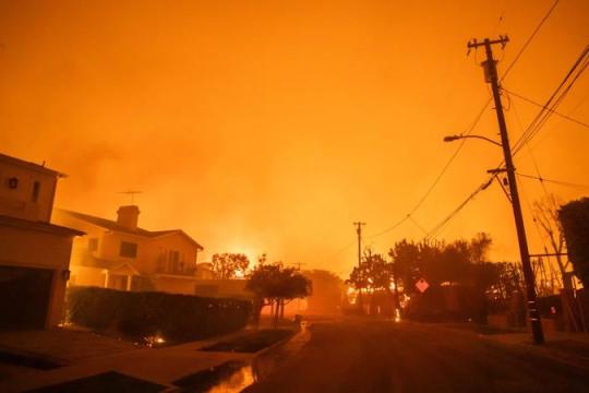 保险公司加速采用人工智能 理赔与承保做法引发争议