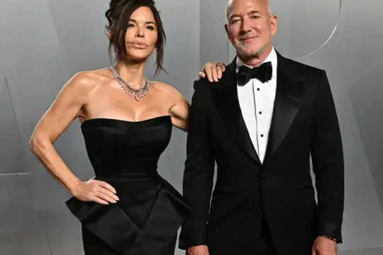 劳伦·桑切斯将与杰夫·贝索斯亮相纽约大都会艺术博物馆慈善舞会