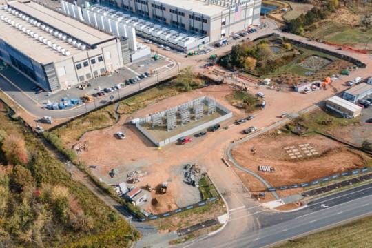 特朗普称微软将为其数据中心用电支付更高费用