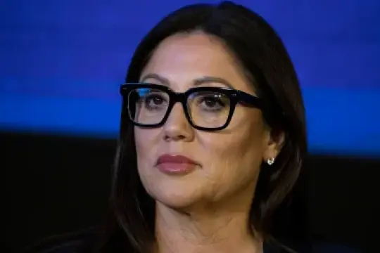 特朗普劳工部长洛丽·查韦斯-德雷默辞职