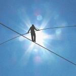 “平衡”被重新定义：从冬奥雪车到职场角色选择