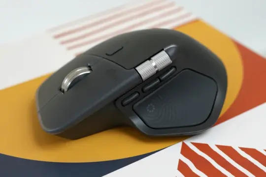 罗技发布MX Master 4：新增触觉反馈与可维修设计，定位高端办公鼠标