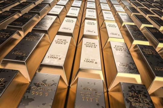 特朗普未签署协议引发市场波动 黄金反弹受挫