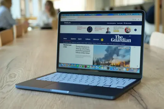 MacBook Neo评测：苹果推出搭载A18 Pro的入门级笔记本，起售价599英镑
